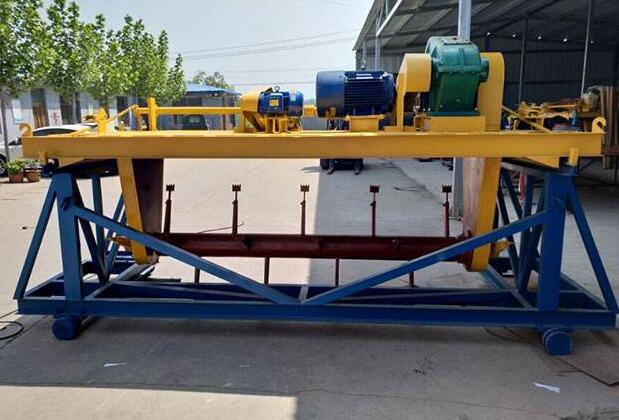 翻堆機(jī)與翻拋機(jī)有什么區(qū)別？